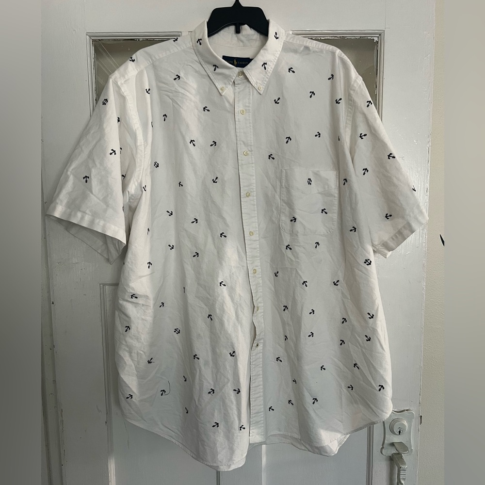 White Ralph Lauren Short-Sleeve Men's Shirt with Embroidered Design